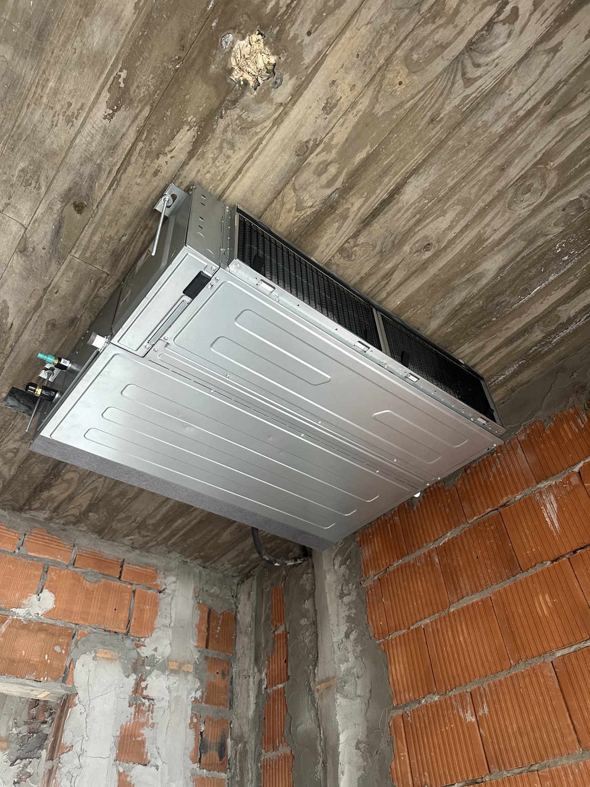 Instalación de equipo de conductos